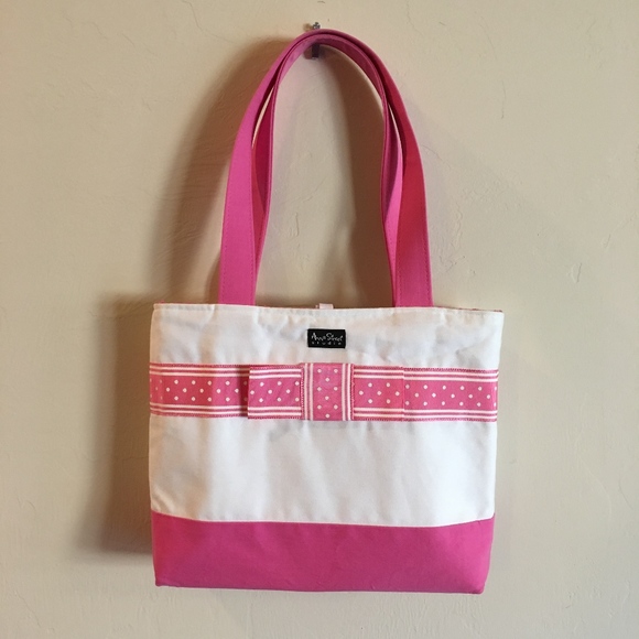 Anna Street Studio Reversible Top Handle Bag - Picture 3 of 10